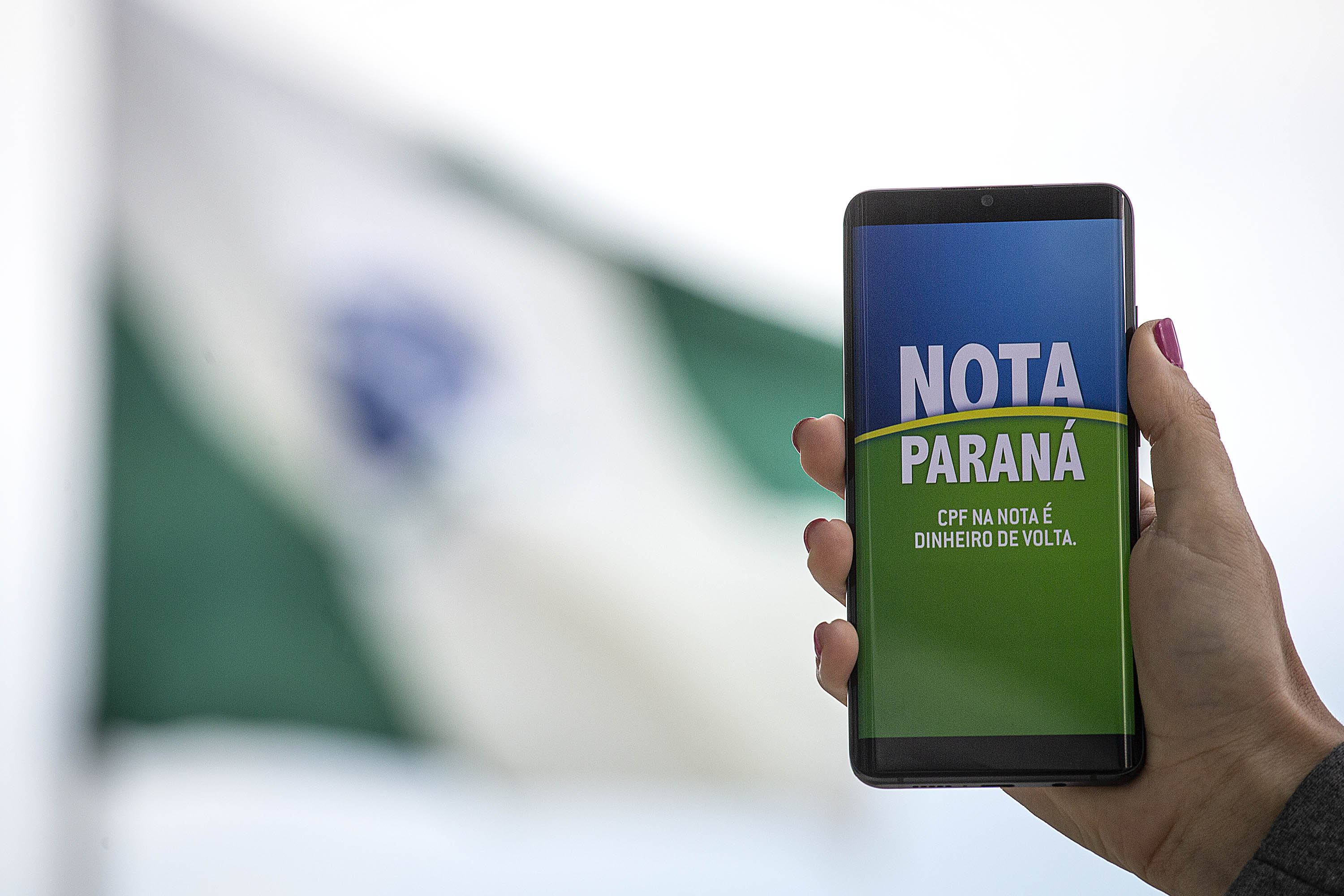 R$ 1 milhão para o presente de Dia das Mães: Nota Paraná faz sorteio especial nesta quinta (7)