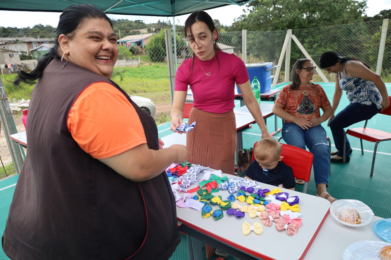 Escola do Campo Lídia Scheidt Curi realiza feira com produtores da comunidade em Guarapuava