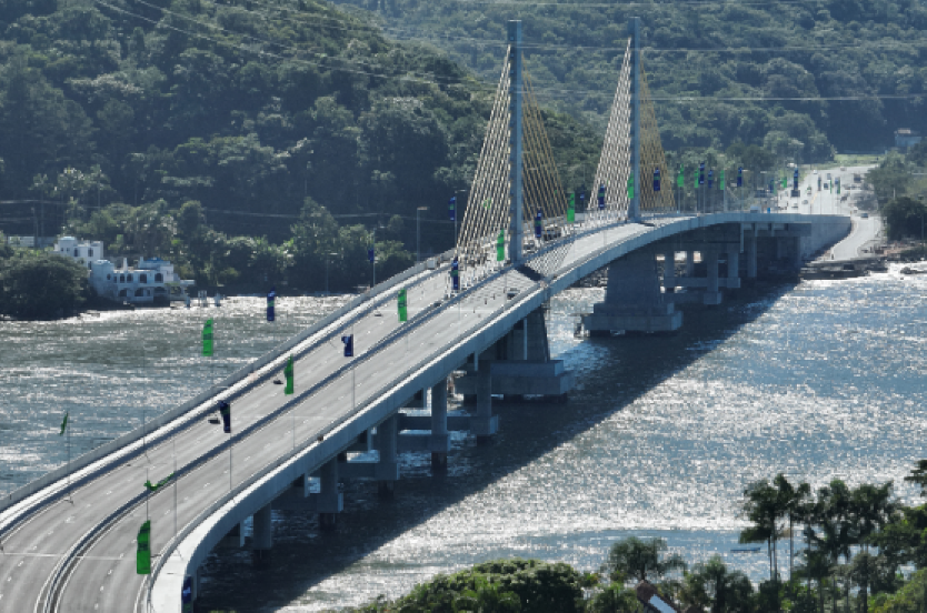 Do trabalho à corrida de táxi, Ponte de Guaratuba transforma rotina dos moradores do Litoral